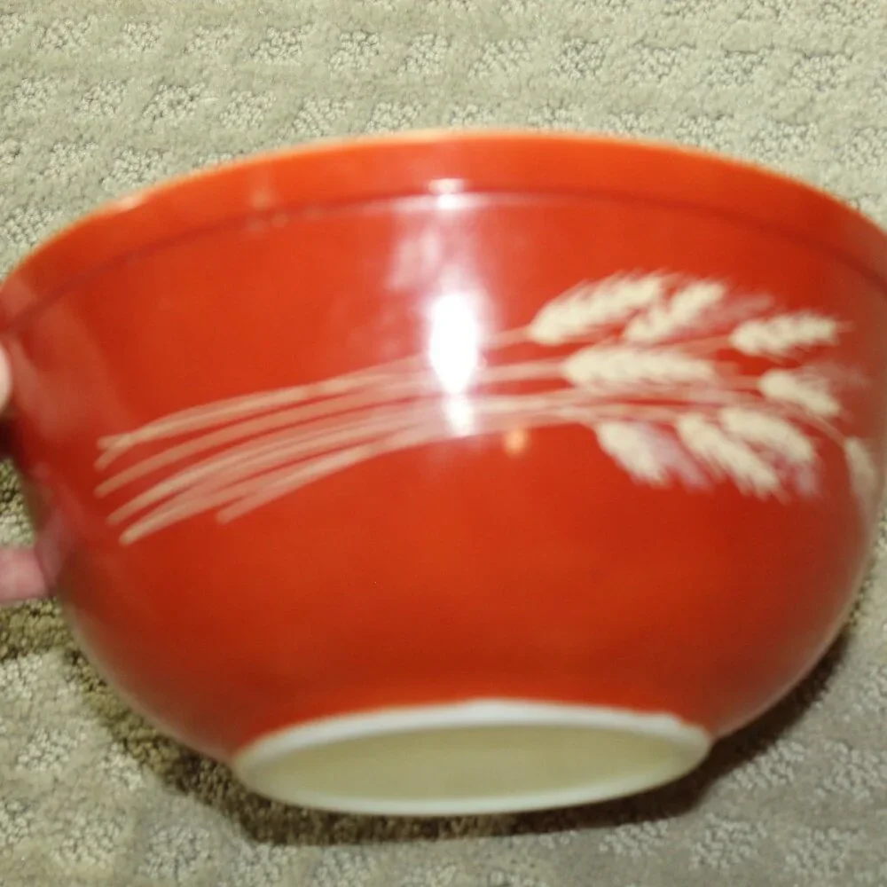 PYREX Autumn Harvest Wheat Pattern Nesting Mixing Bowl #403, 2.5 Quarts Vintage